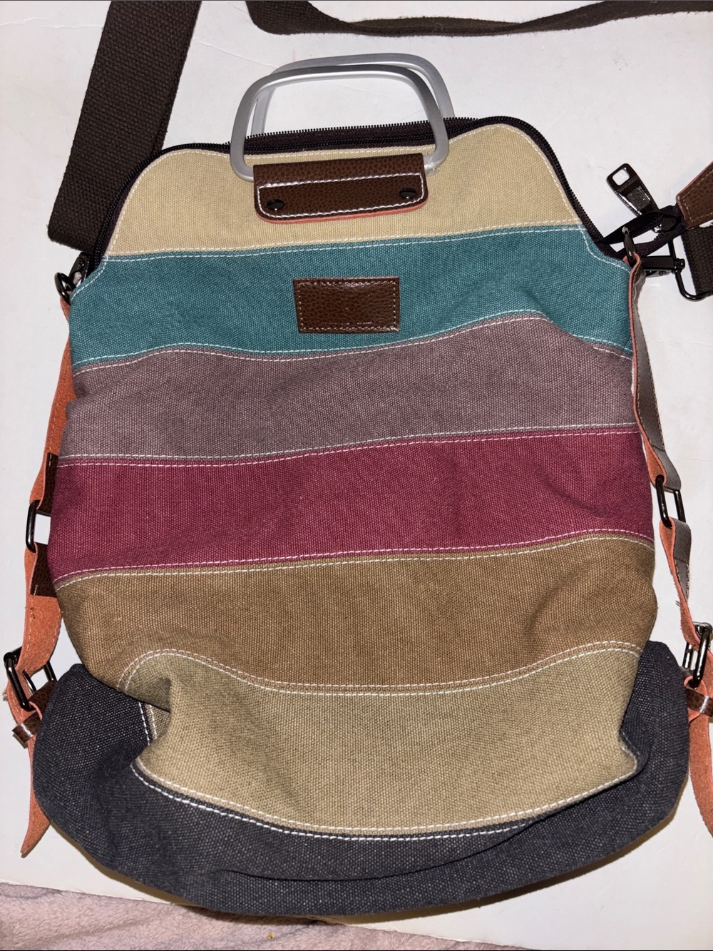 MULTICOLORED STRIPED CANVAS ADJUSTABLE BACKPACK WITH SILVER HANDLES PRELOVED - Picture 3 of 9